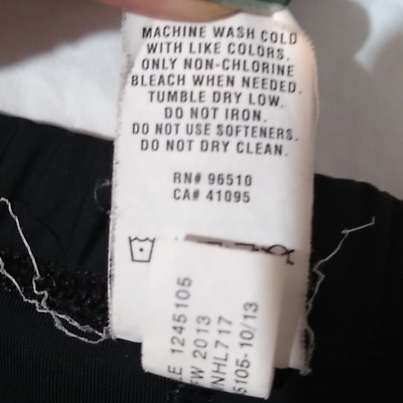 Under Armour Compression Capri Pants - Picture 6 of 6